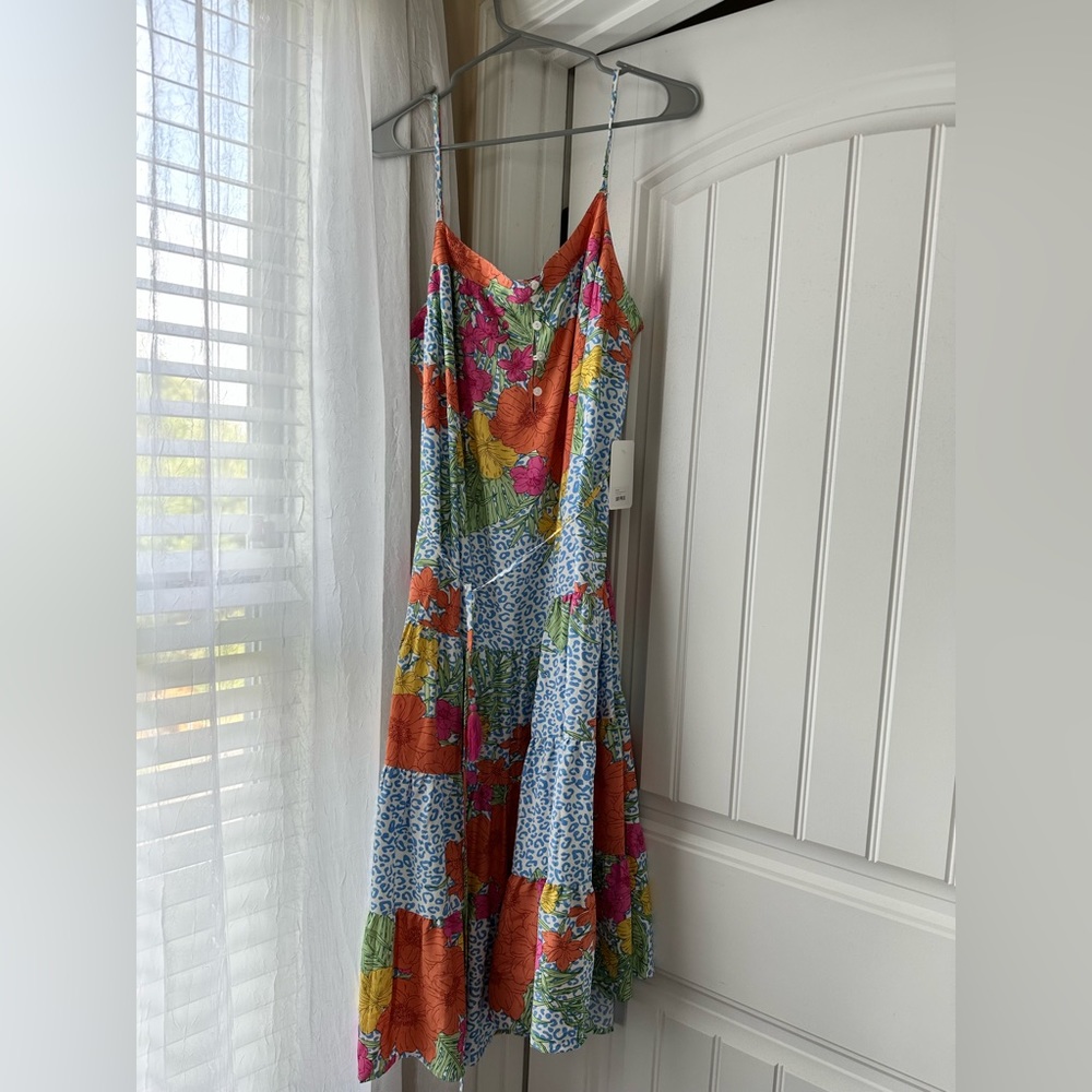 Beautiful dress THML